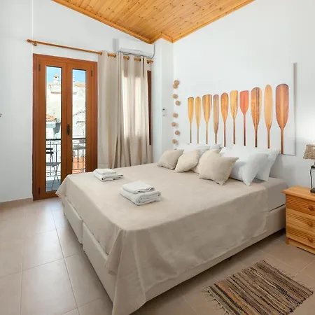 Elena بيت ضيافة سيمي