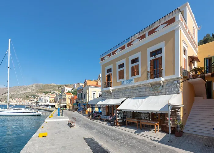 埃琳娜酒店 4* 锡米